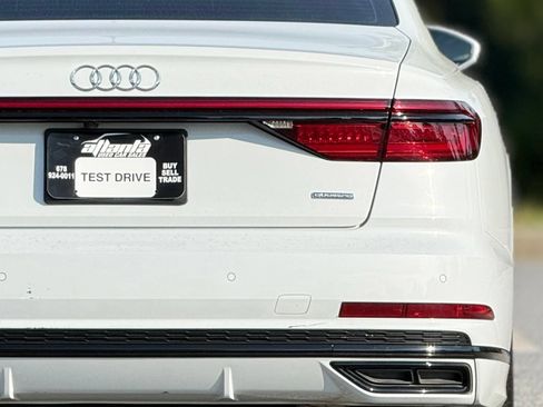 Used 2020 Audi A8 L 4.0T w/ Executive Package AWD/4WD image 17