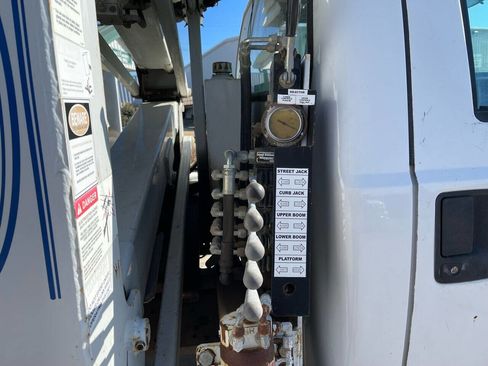 Used 2002 Ford F450 2WD Regular Cab Super Duty image 11