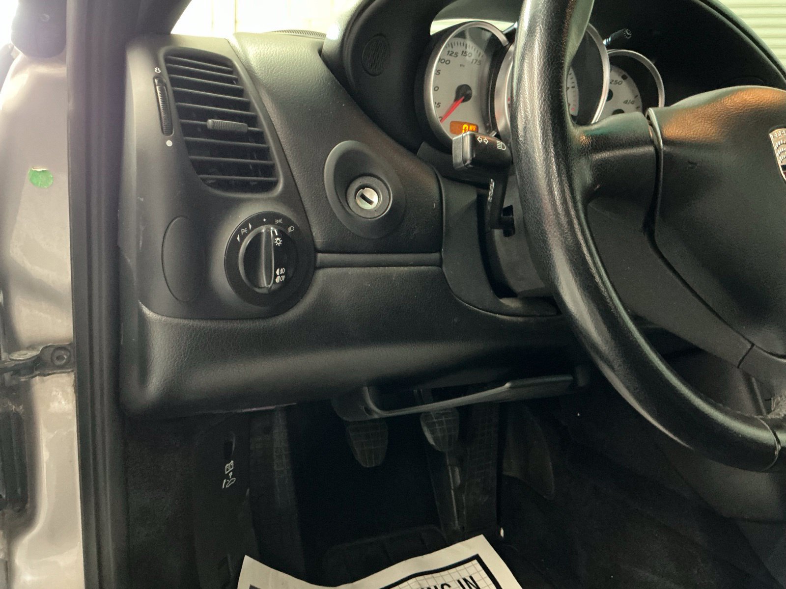Used 2002 Porsche Boxster S RWD image 25