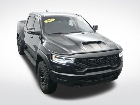 Used 2025 RAM 1500 RHO image 24