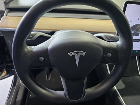 Used 2020 Tesla Model Y Long Range AWD/4WD image 15