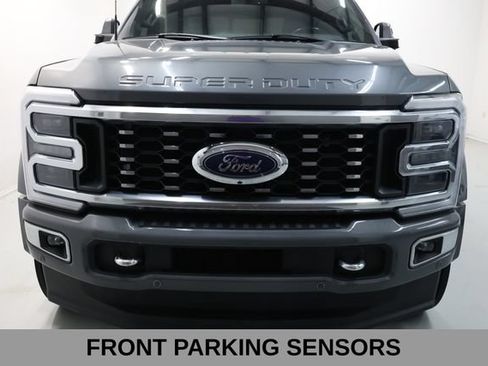 Used 2023 Ford F450 Platinum w/ FX4 Off-Road Package AWD/4WD image 30