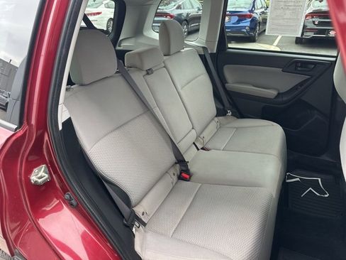 Used 2018 Subaru Forester 2.5i Premium image 39