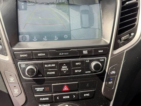 Used 2017 Hyundai Santa Fe Sport AWD/4WD image 17