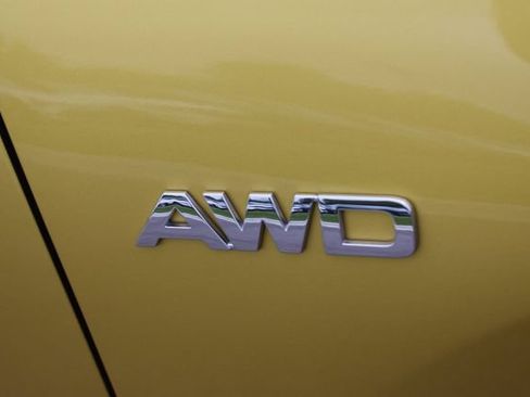 Used 2021 Kia Seltos SX w/ SX Sunroof Package AWD/4WD image 12