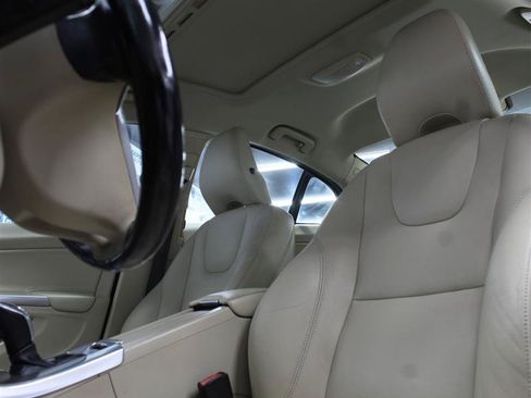 Used 2015 Volvo S60 T5 Platinum w/ Climate Package AWD/4WD image 8