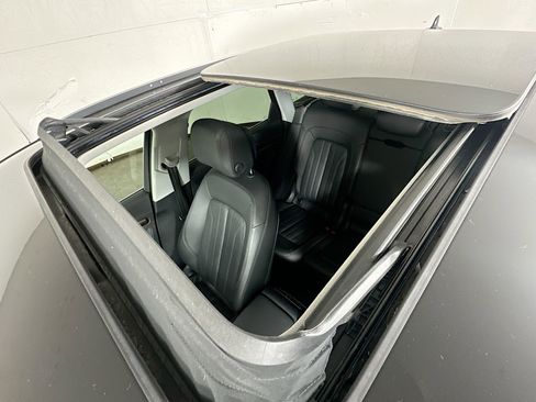 Used 2018 Audi Q5 2.0T Premium Plus w/ Premium Plus Package image 22