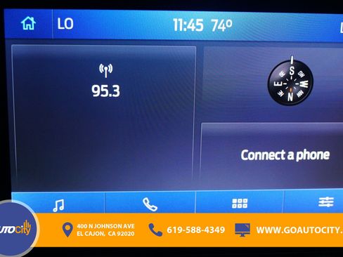 Used 2020 Ford Explorer XLT w/ Equipment Group 202A RWD image 23