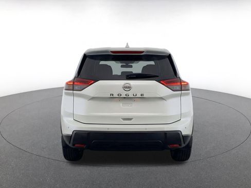 Used 2025 Nissan Rogue SV FWD image 6