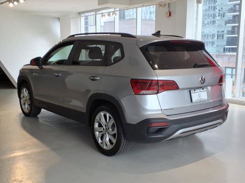 Certified 2023 Volkswagen Taos S image 6