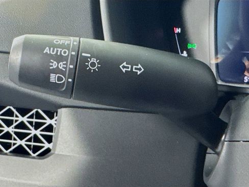 Used 2025 Honda Accord LX image 12