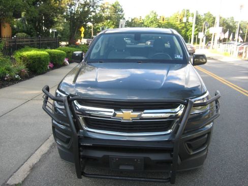 Used 2018 Chevrolet Colorado W/T w/ WT Convenience Package AWD/4WD image 2