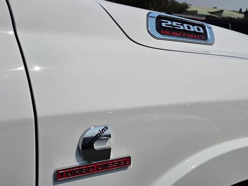 Used 2019 RAM 2500 Laramie AWD/4WD image 15