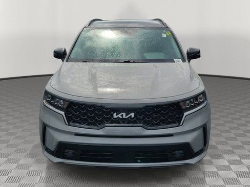 Used 2023 Kia Sorento EX w/ Panoramic Sunroof Package FWD image 2