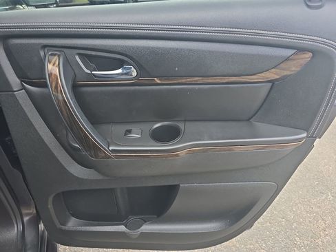 Used 2015 GMC Acadia Denali AWD/4WD image 16