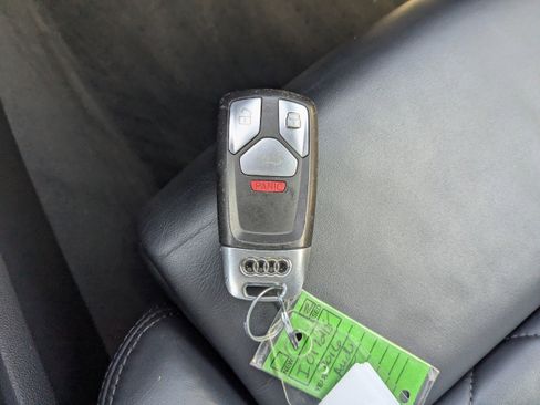 Used 2016 Audi TT 2.0T w/ Technology Package image 26