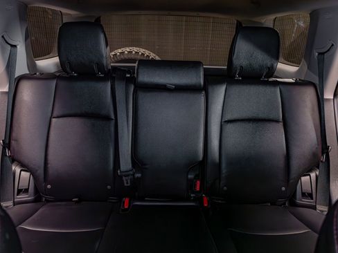 Used 2023 Toyota 4Runner TRD Off-Road Premium w/ Moonroof Package AWD/4WD image 24