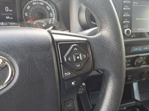 Used 2022 Toyota Tacoma SR AWD/4WD image 19