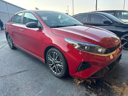 Used 2024 Kia Forte GT-Line FWD image 2