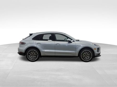 Used 2020 Porsche Macan image 6