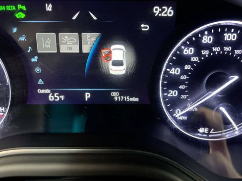 Used 2021 Toyota Avalon Limited w/ Advanced Safety Package FWD image 13