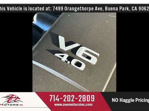Used 2011 Nissan Pathfinder SV RWD image 48