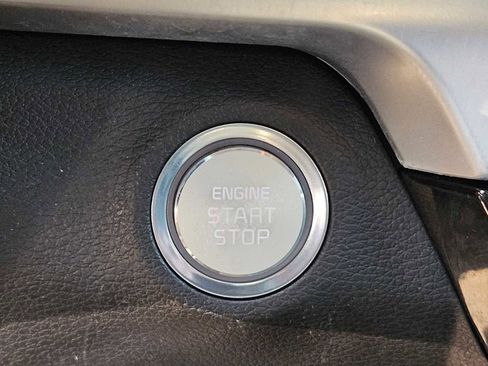 Used 2021 Kia Telluride LX image 31