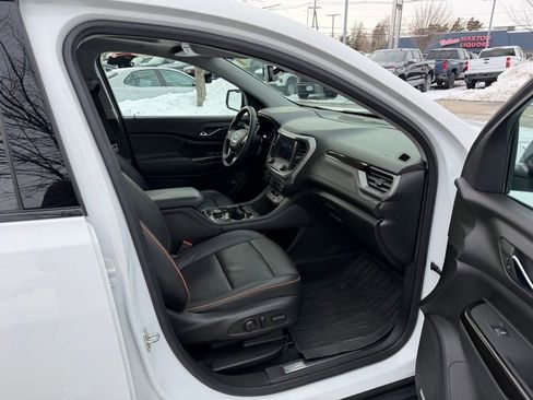 Used 2023 GMC Acadia AT4 w/ Technology Package image 22
