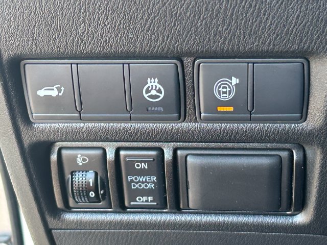 Used 2018 Nissan Armada Platinum w/ Captain Seat Package AWD/4WD image 24