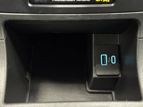 Used 2024 Ford Edge SEL image 22