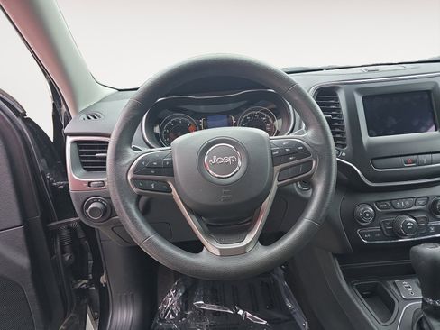 Used 2021 Jeep Cherokee Latitude image 13