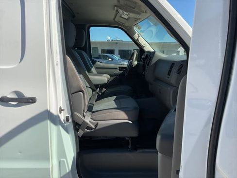 Used 2018 Nissan NV 1500 SV image 34