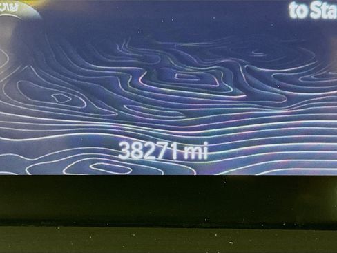 Used 2023 Jeep Grand Cherokee Limited image 19