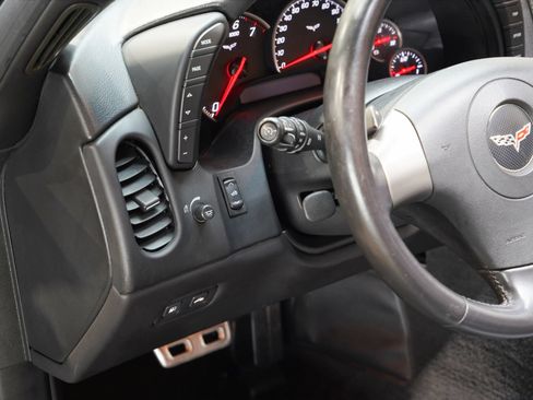 Used 2008 Chevrolet Corvette Convertible w/ Preferred Equipment Group RWD image 43