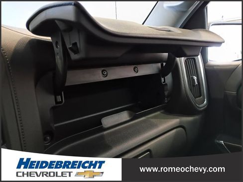 Certified 2020 Chevrolet Silverado 1500 RST w/ All-Star Edition image 28