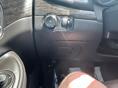 Used 2016 Buick Encore Convenience FWD image 26