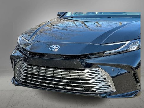 New 2026 Toyota Camry XLE image 1