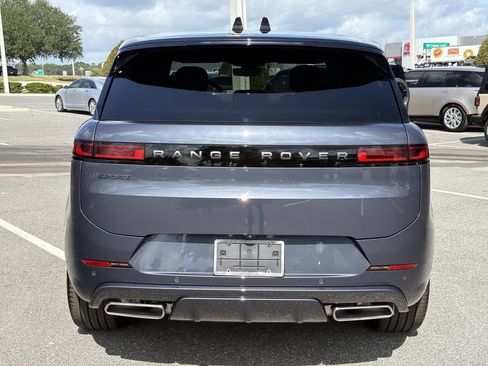 New 2026 Land Rover Range Rover Sport Dynamic SE AWD/4WD image 4