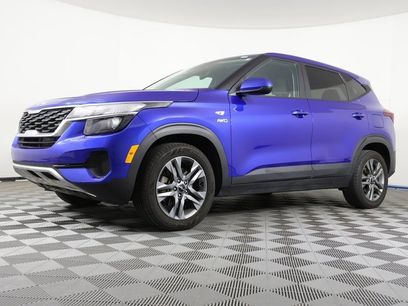 Used 2023 Kia Seltos LX