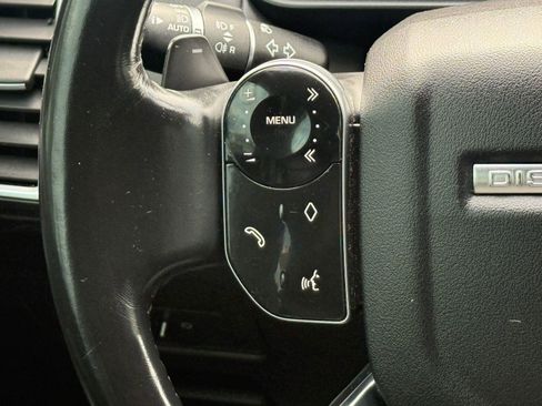 Used 2019 Land Rover Discovery HSE Luxury image 17