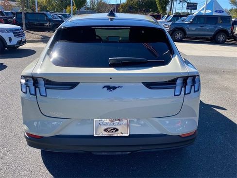 New 2025 Ford Mustang Mach-E Premium image 27