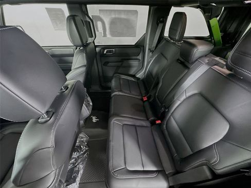 New 2025 Ford Bronco Outer Banks image 22