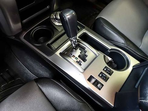 Used 2021 Toyota 4Runner SR5 Premium w/ Moonroof Package AWD/4WD image 27