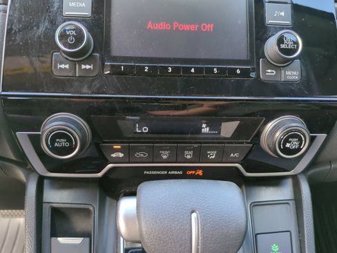 Used 2018 Honda CR-V LX image 27