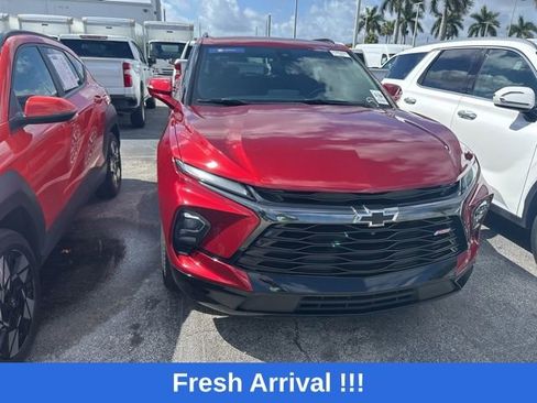 Used 2024 Chevrolet Blazer RS w/ Driver Confidence II Package image 6