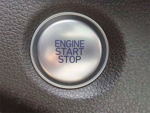 Used 2020 Hyundai Santa Fe Limited image 37