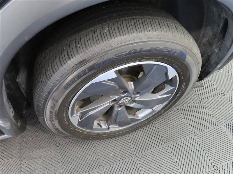 Used 2024 Nissan Rogue SV FWD image 9