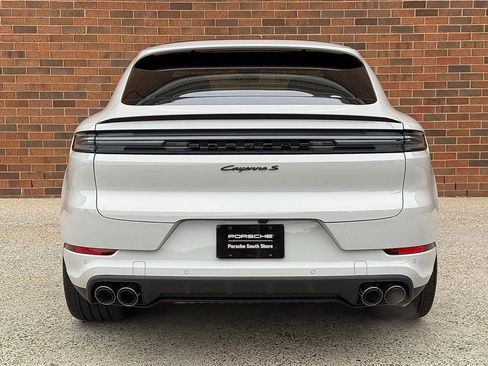 New 2025 Porsche Cayenne S image 6