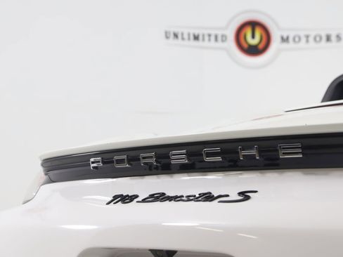 Used 2017 Porsche 718 Boxster S RWD image 59