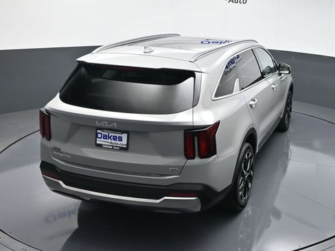New 2025 Kia Sorento EX w/ Panoramic Sunroof Package AWD/4WD image 58